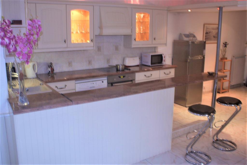 Apartment Villa Anahit Ніцца Екстер'єр фото